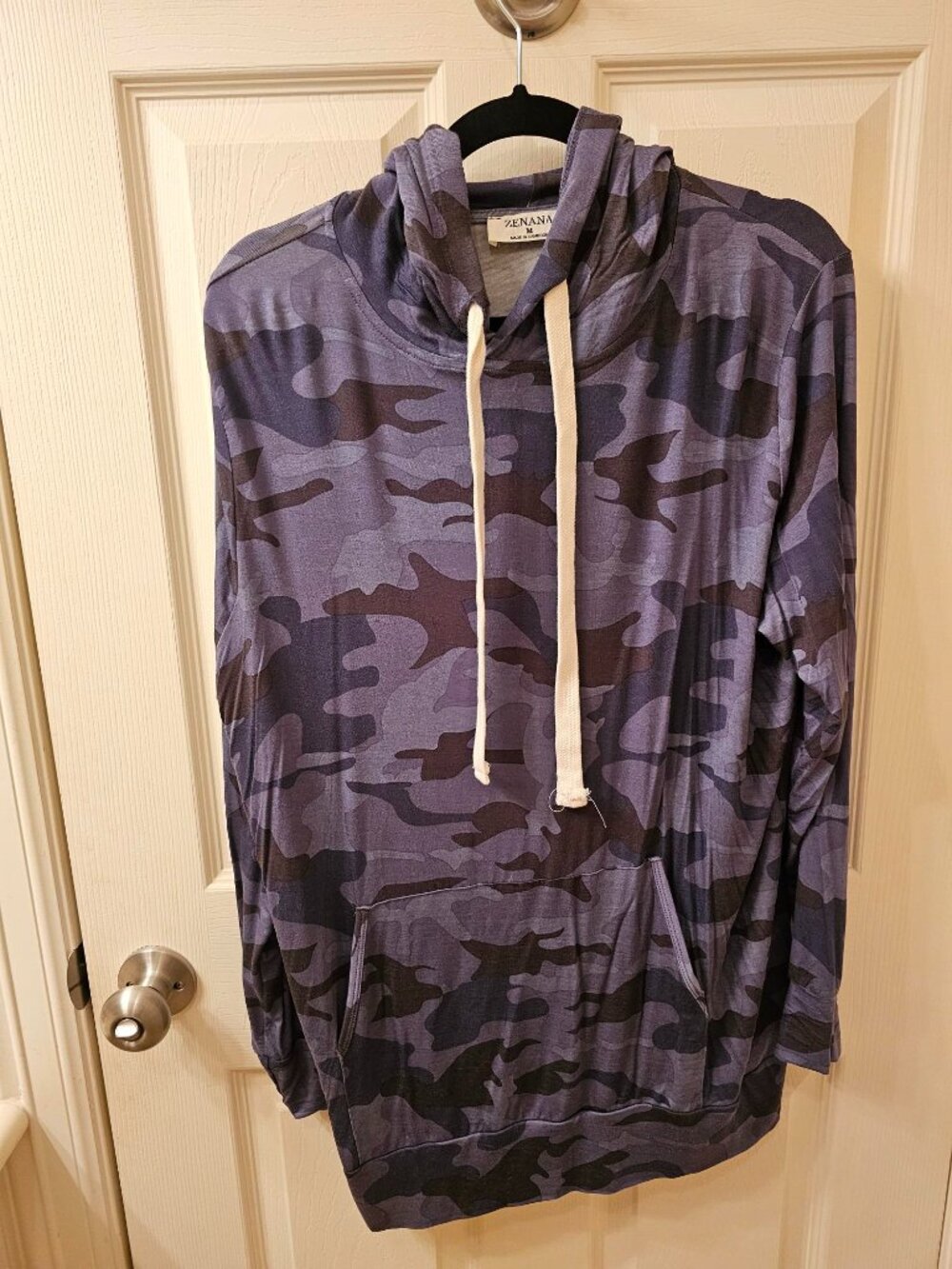 NWOT Zenana Medium Blue / Grey Camo Hoodie w / Pockets